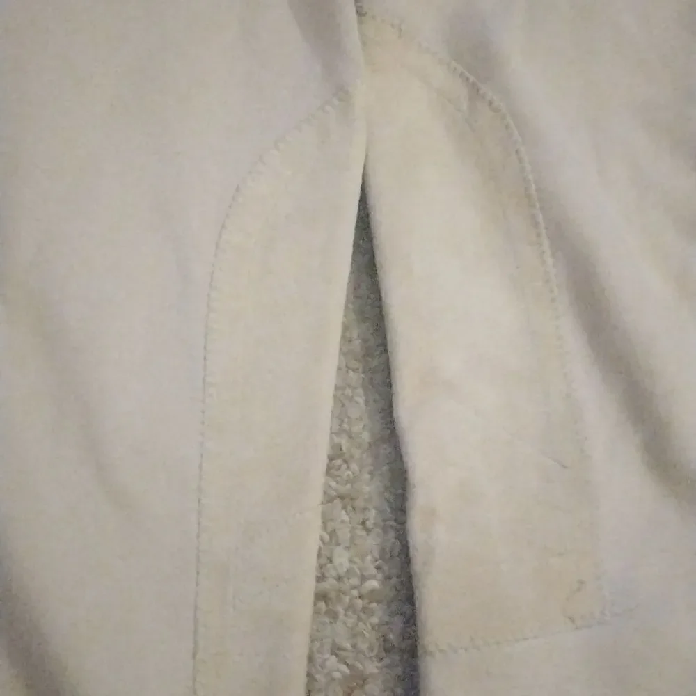 State Line Tack riding pants, size 12(zipper flap light  spot and mark back (119